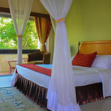 Equator Hotel Arusha Kültér fotó
