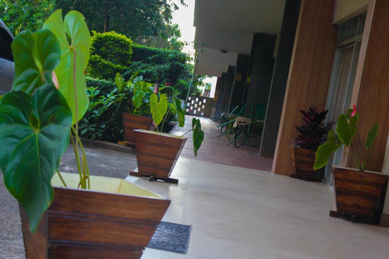 Equator Hotel Arusha Kültér fotó