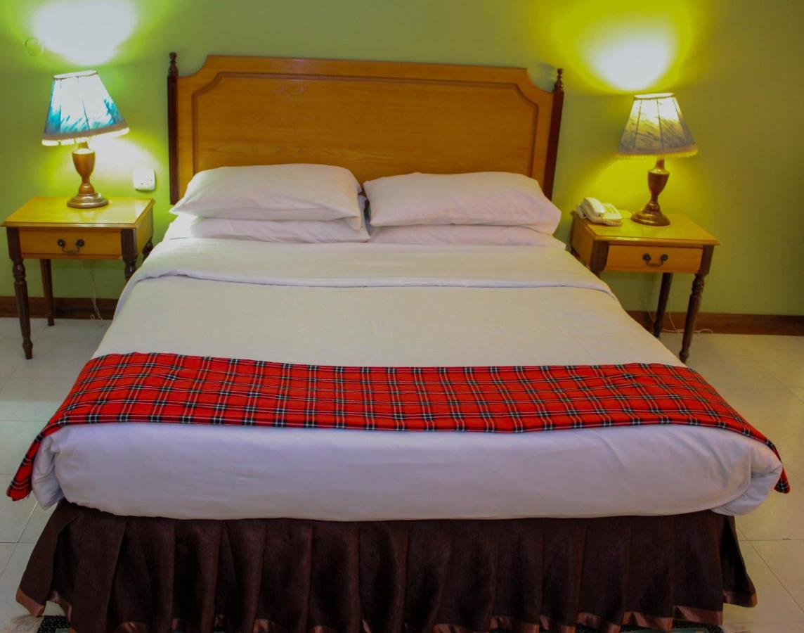Equator Hotel Arusha Kültér fotó