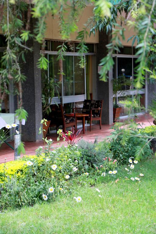 Equator Hotel Arusha Kültér fotó